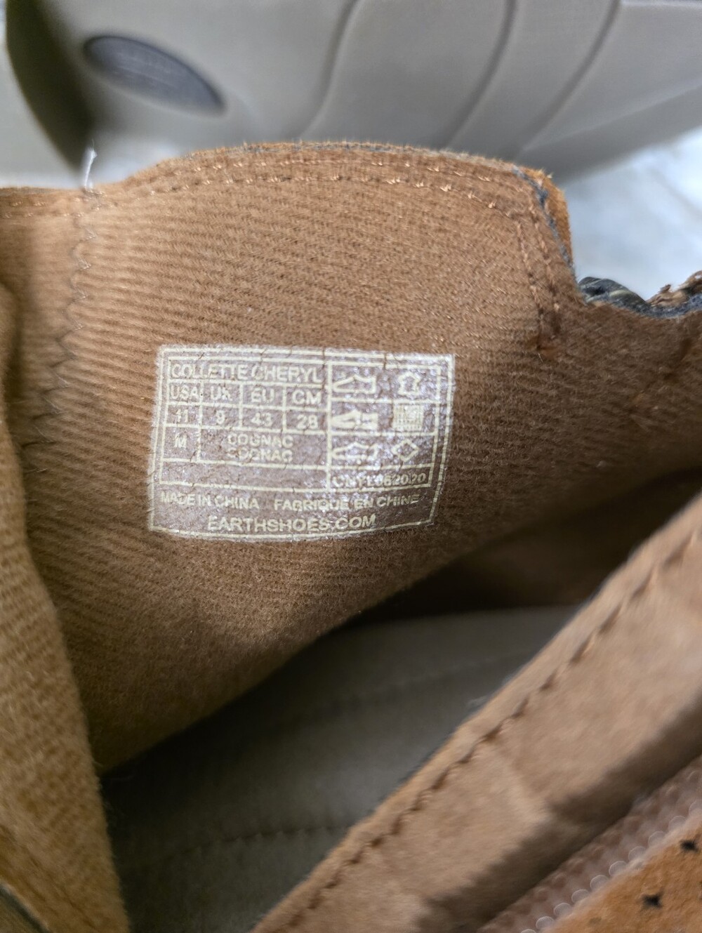 Earth Origins Cheryl Suede Booties Cognac Women's Size 11 - Picture 9 of 9